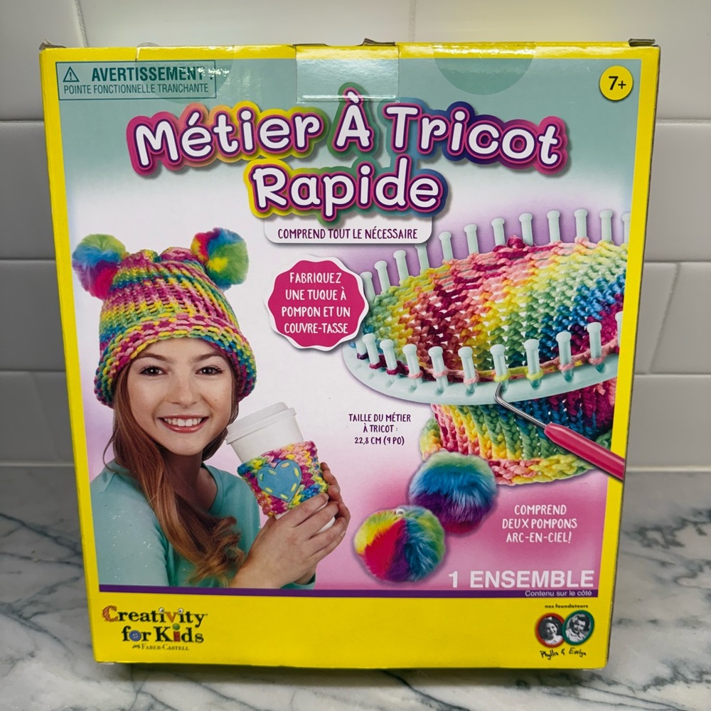 Quick Knit Loom - Rainbow - Picture 3 of 3